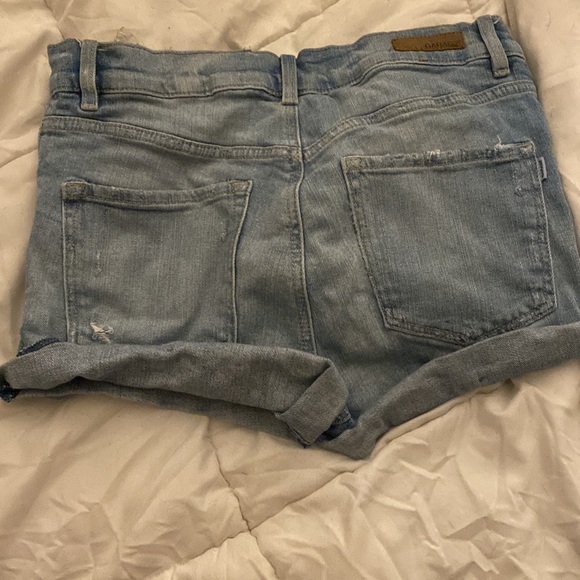 Garage shorts - Picture 3 of 3